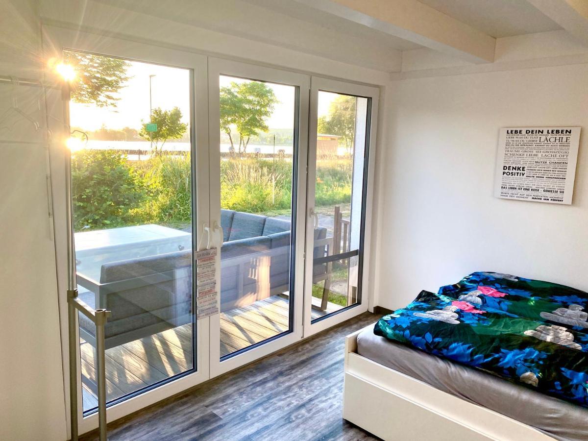 House Of Happiness Mit Seeblick Hungen Exterior foto